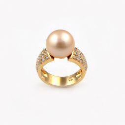 R06B Yellow Gold Ring With Pearl and 1.09ct Diamonds - Golden Eye ...
