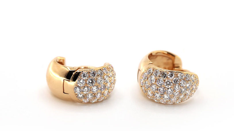 Frauen-Diamant-Ohrringe